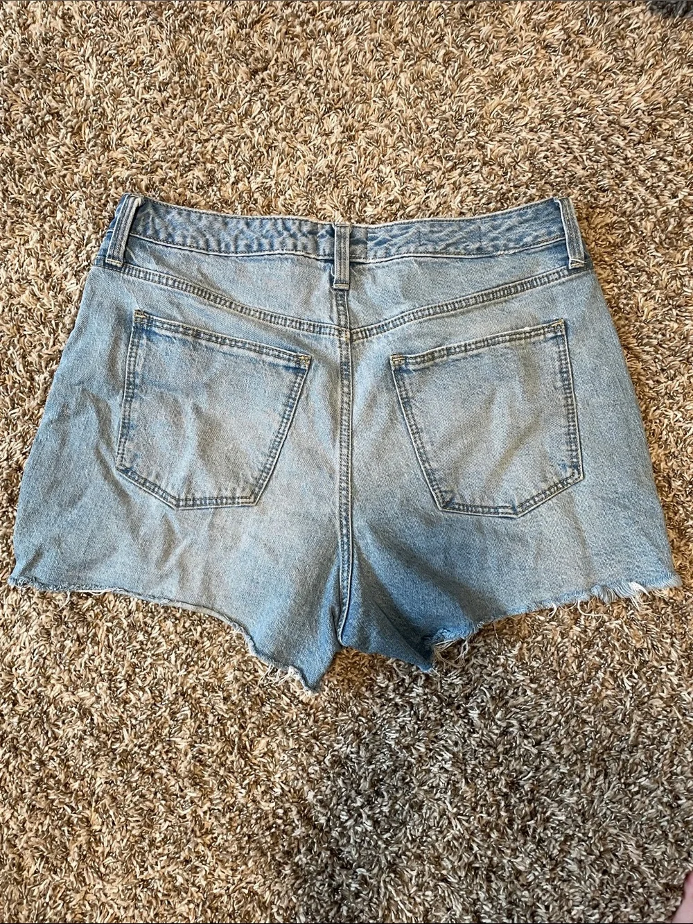 Universal Thread Button-Front Jean Shorts - Picture 3 of 5